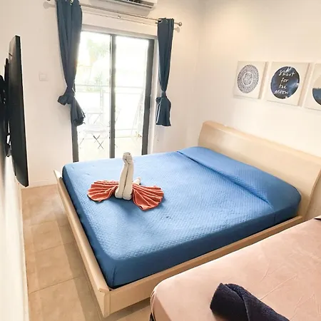 100m From Paceville Apartment *