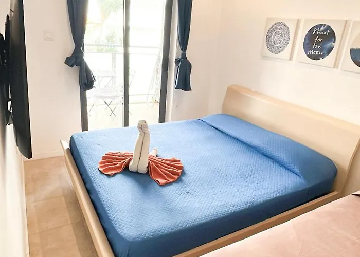 100m From Paceville Appartamento *