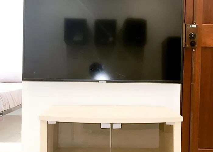 100m From Paceville Apartamento