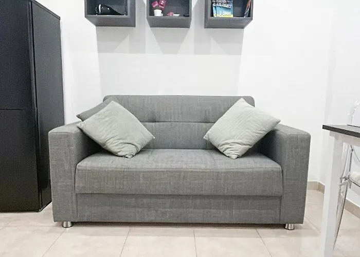 100m From Paceville Apartamento *